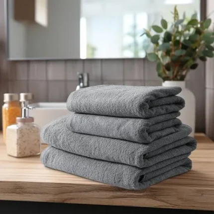 Lunoku Bath Towels Set of 4 Extra Large 35 x 70 Inches,Luxury Thick High Absorbent and Quick Dry Bath Sheet,Ultra Soft Microfiber,Bathroom,Beach,Yoga,Sport,SPA,Fitness (Grey)