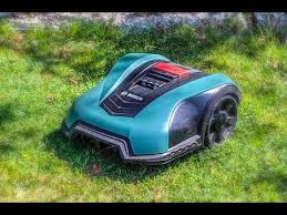 Robotic lawn mower
