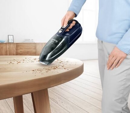 Handheld vacuum cleaner