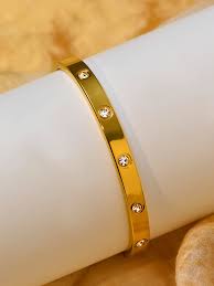 Gold bracelet