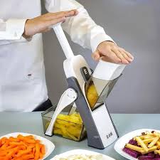 multifunctional vegetable cutter