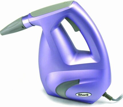 Handheld steam cleaner